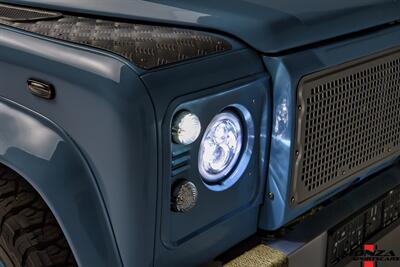 1998 Land Rover Defender 110   - Photo 33 - Houston, TX 77024