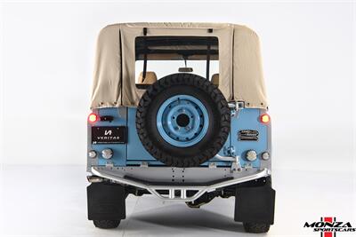 1998 Land Rover Defender 110   - Photo 9 - Houston, TX 77024
