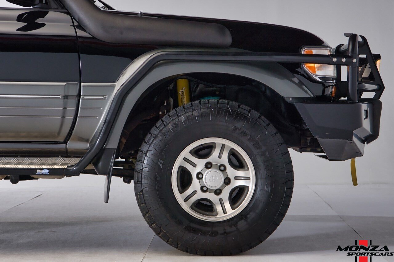 1997 Lexus LX 450 - Photo 23 - Houston, TX 77024