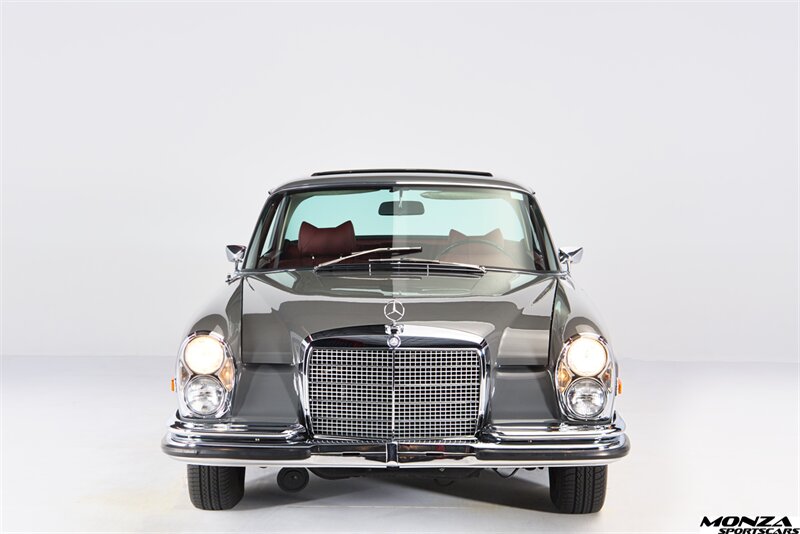 1971 Mercedes-Benz 280SE 3.5  