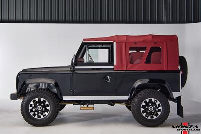 1999 Land Rover Defender 90   - Photo 93 - Houston, TX 77024