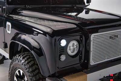 1999 Land Rover Defender 90   - Photo 15 - Houston, TX 77024