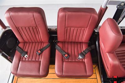 1999 Land Rover Defender 90   - Photo 149 - Houston, TX 77024