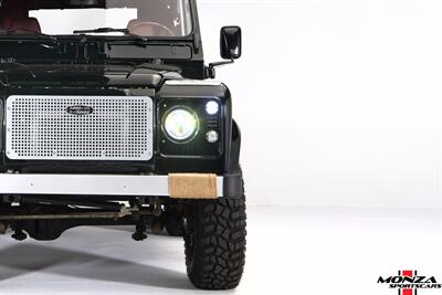 1999 Land Rover Defender 90   - Photo 72 - Houston, TX 77024