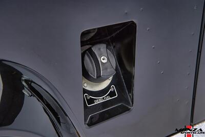 1999 Land Rover Defender 90   - Photo 19 - Houston, TX 77024