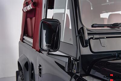 1999 Land Rover Defender 90   - Photo 86 - Houston, TX 77024