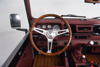 1999 Land Rover Defender 90   - Photo 145 - Houston, TX 77024