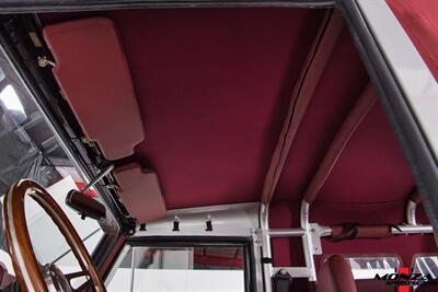 1999 Land Rover Defender 90   - Photo 48 - Houston, TX 77024