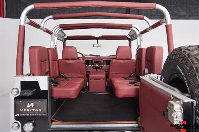 1999 Land Rover Defender 90   - Photo 135 - Houston, TX 77024