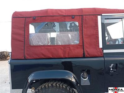 2025 Land Rover Defender 90   - Photo 19 - Houston, TX 77024