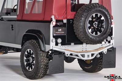 1999 Land Rover Defender 90   - Photo 7 - Houston, TX 77024