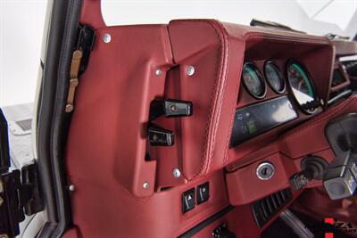 1999 Land Rover Defender 90   - Photo 50 - Houston, TX 77024