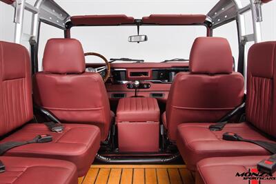 1999 Land Rover Defender 90   - Photo 139 - Houston, TX 77024