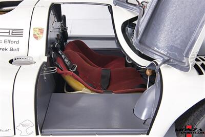 1970 Porsche 917 #032   - Photo 30 - Houston, TX 77024