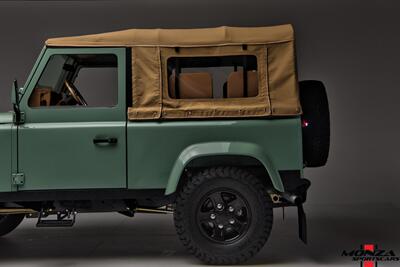 1999 Land Rover Defender 90   - Photo 90 - Houston, TX 77024