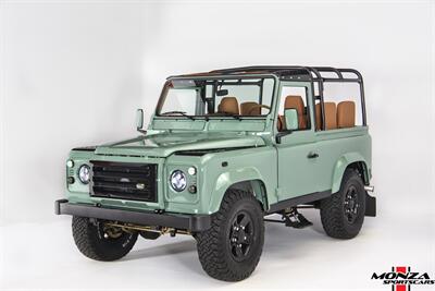 1999 Land Rover Defender 90   - Photo 139 - Houston, TX 77024