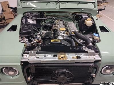 1999 Land Rover Defender 90   - Photo 13 - Houston, TX 77024