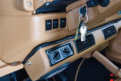 1999 Land Rover Defender 90   - Photo 130 - Houston, TX 77024