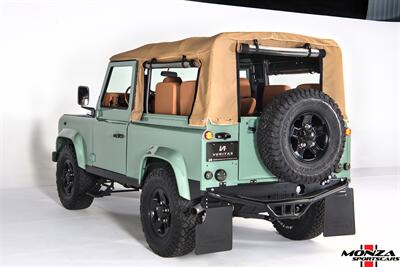 1999 Land Rover Defender 90   - Photo 102 - Houston, TX 77024