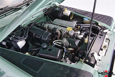 1999 Land Rover Defender 90   - Photo 24 - Houston, TX 77024