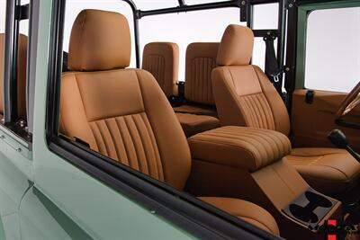 1999 Land Rover Defender 90   - Photo 143 - Houston, TX 77024