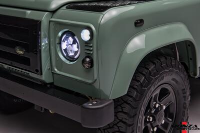 1999 Land Rover Defender 90   - Photo 97 - Houston, TX 77024