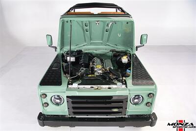 1999 Land Rover Defender 90   - Photo 146 - Houston, TX 77024