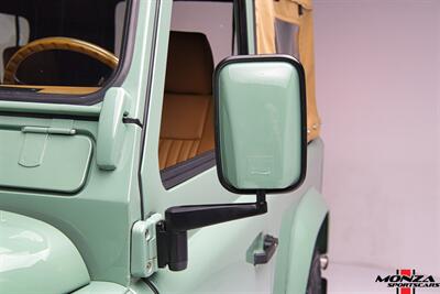 1999 Land Rover Defender 90   - Photo 95 - Houston, TX 77024
