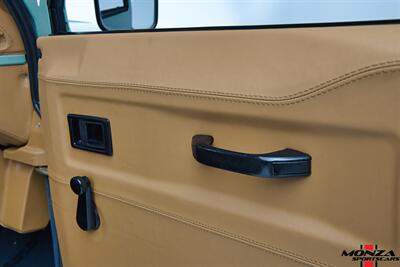 1999 Land Rover Defender 90   - Photo 111 - Houston, TX 77024