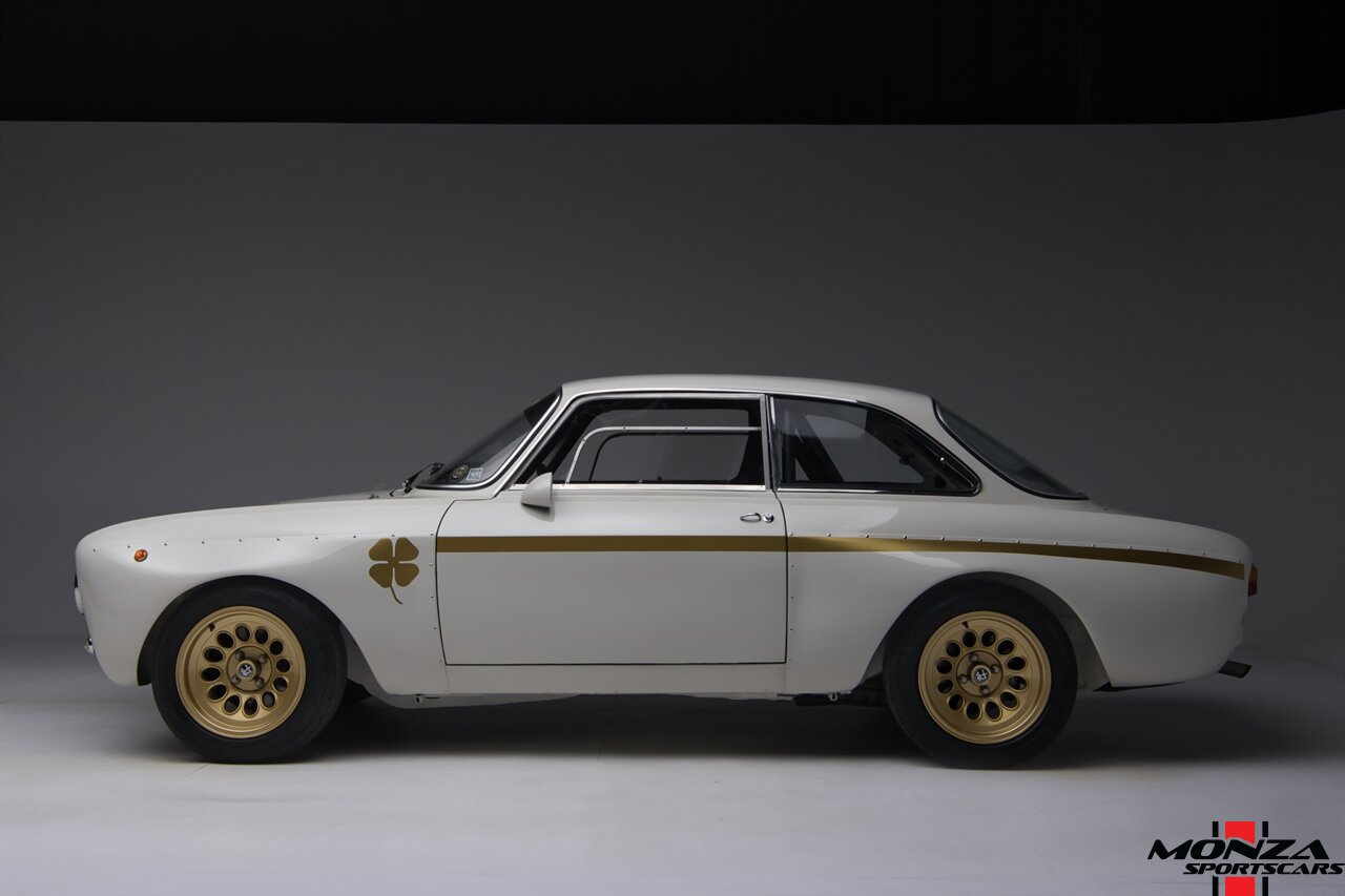 1976 Alfa Romeo GTAm Tribute - Photo 77 - Houston, TX 77024