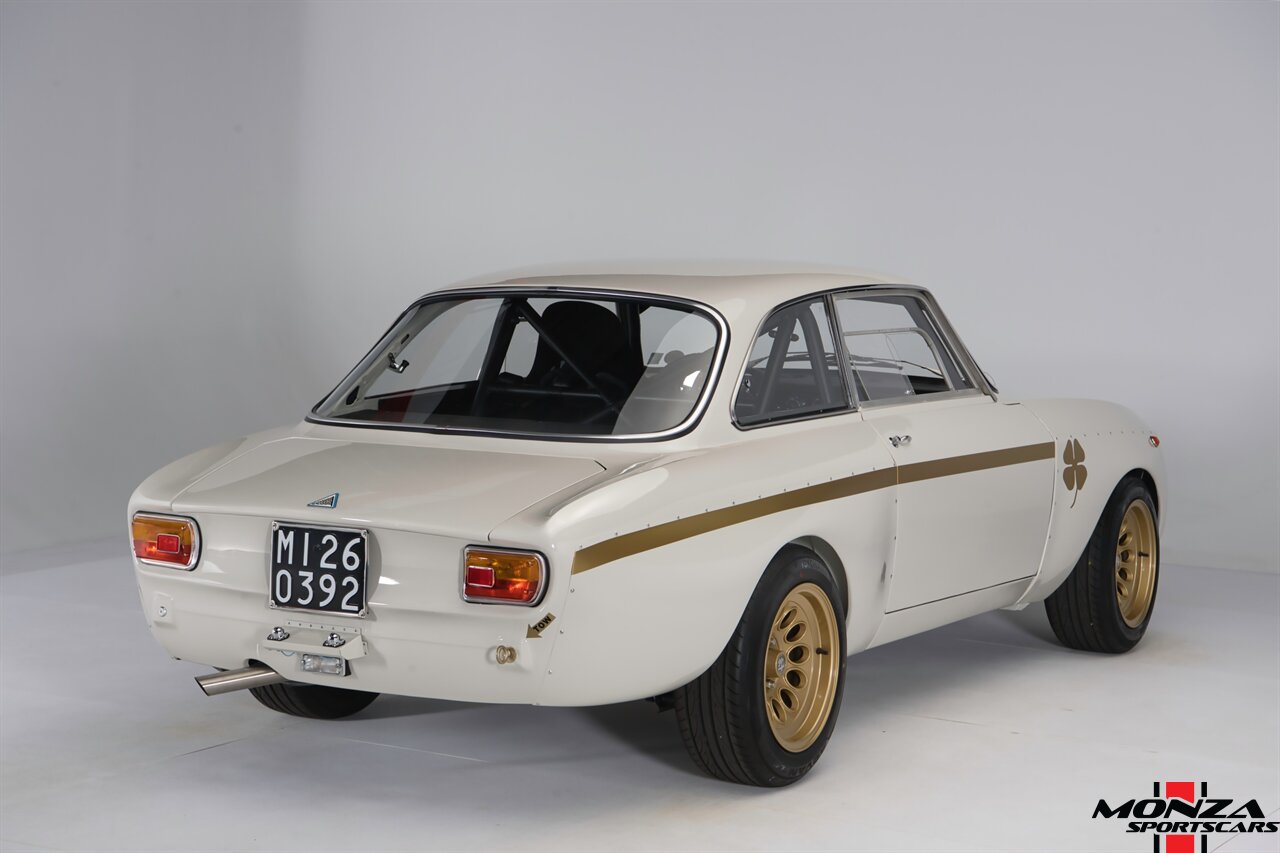 1976 Alfa Romeo GTAm Tribute - Photo 21 - Houston, TX 77024