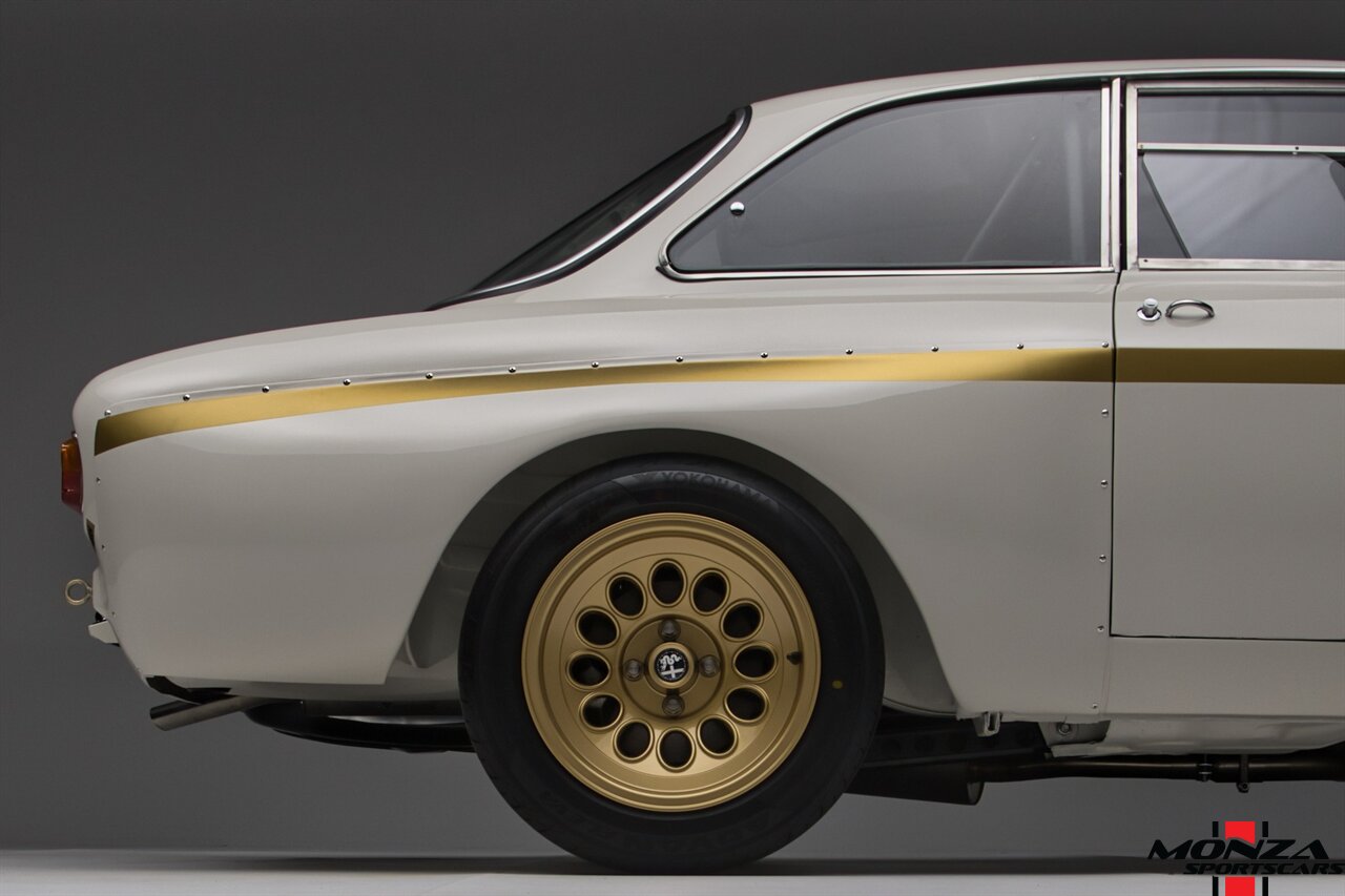 1976 Alfa Romeo GTAm Tribute - Photo 80 - Houston, TX 77024