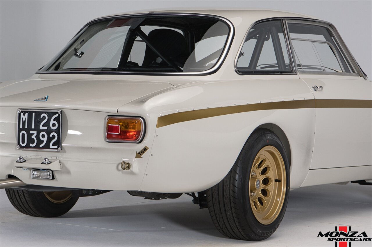 1976 Alfa Romeo GTAm Tribute - Photo 20 - Houston, TX 77024