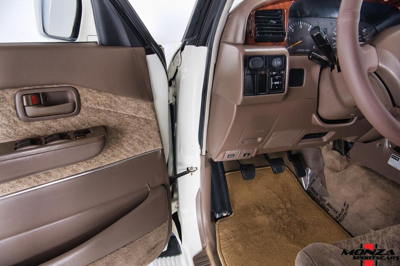 1997 Toyota Land Cruiser 80 Series - Photo 34 - Houston, TX 77024