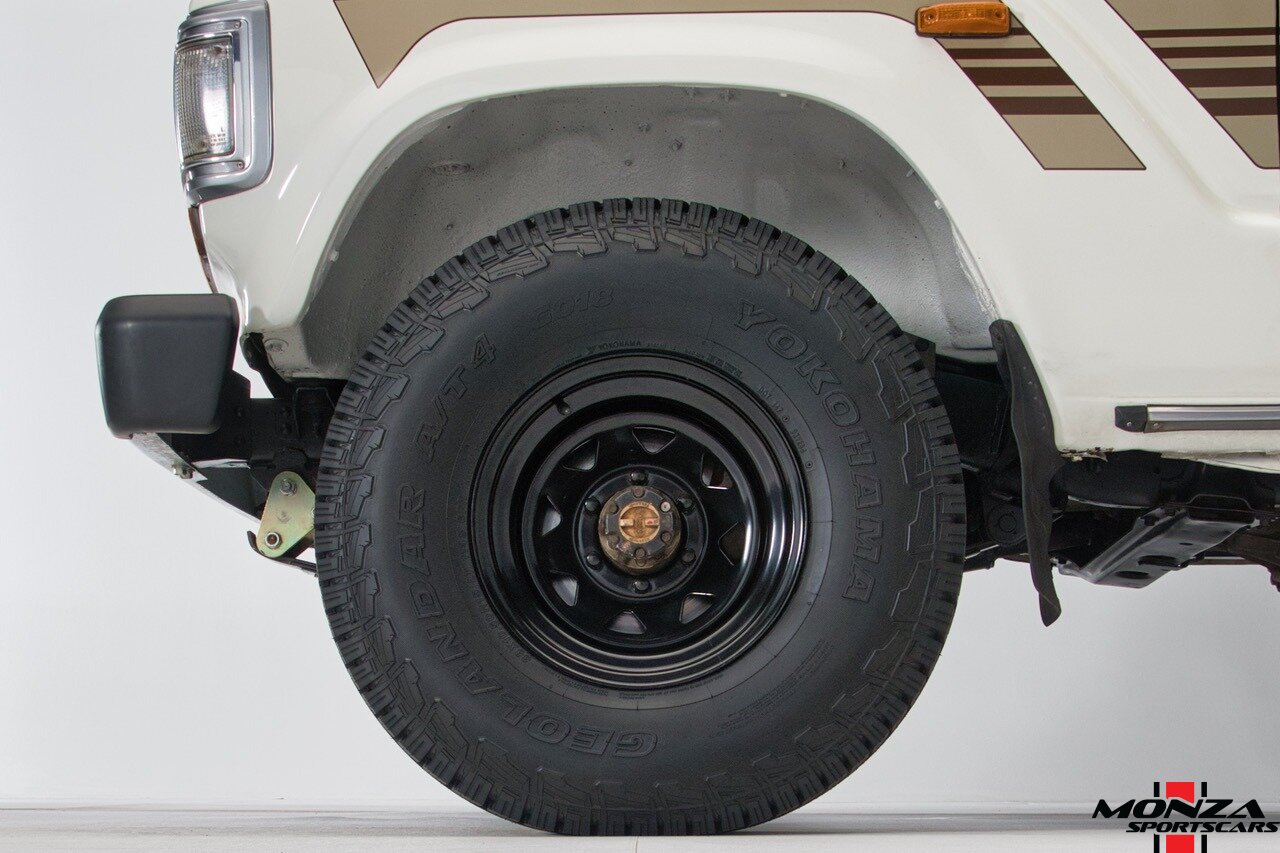 1989 Toyota Land Cruiser HJ61 - Photo 11 - Houston, TX 77024