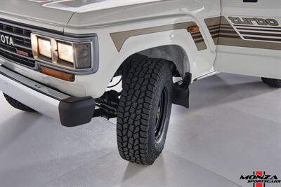 1989 Toyota Land Cruiser HJ61 - Photo 2 - Houston, TX 77024