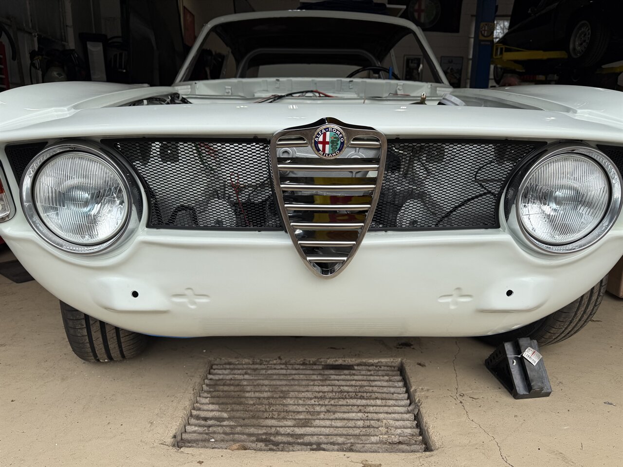 1966 Alfa Romeo Giulia Sprint GT Veloce - Photo 2 - Houston, TX 77024