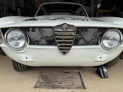 1966 Alfa Romeo Giulia Sprint GT Veloce - Photo 2 - Houston, TX 77024