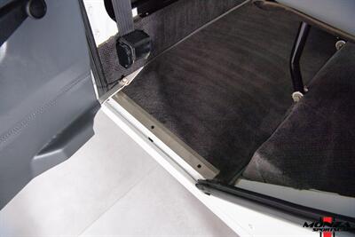 1999 Land Rover Defender 110 TD5   - Photo 77 - Houston, TX 77024
