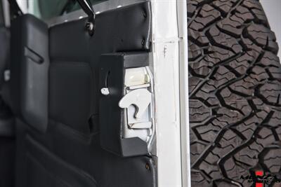1999 Land Rover Defender 110 TD5   - Photo 66 - Houston, TX 77024