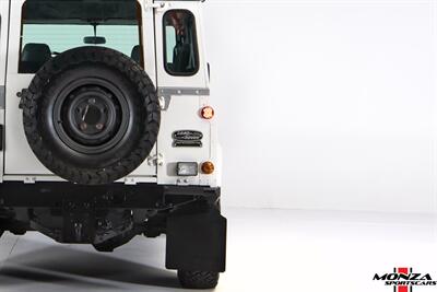 1999 Land Rover Defender 110 TD5   - Photo 15 - Houston, TX 77024