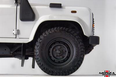 1999 Land Rover Defender 110 TD5   - Photo 25 - Houston, TX 77024