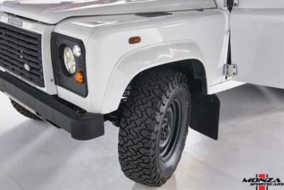 1999 Land Rover Defender 110 TD5   - Photo 107 - Houston, TX 77024