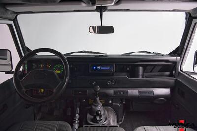 1999 Land Rover Defender 110 TD5   - Photo 102 - Houston, TX 77024
