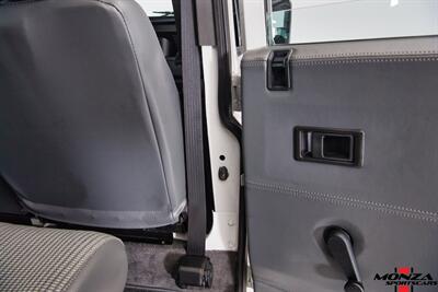 1999 Land Rover Defender 110 TD5   - Photo 58 - Houston, TX 77024