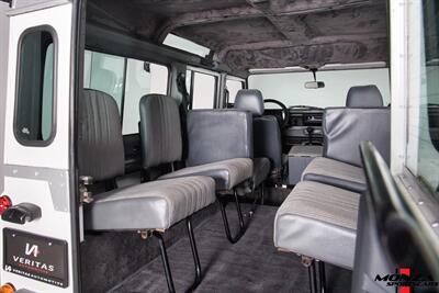 1999 Land Rover Defender 110 TD5   - Photo 69 - Houston, TX 77024