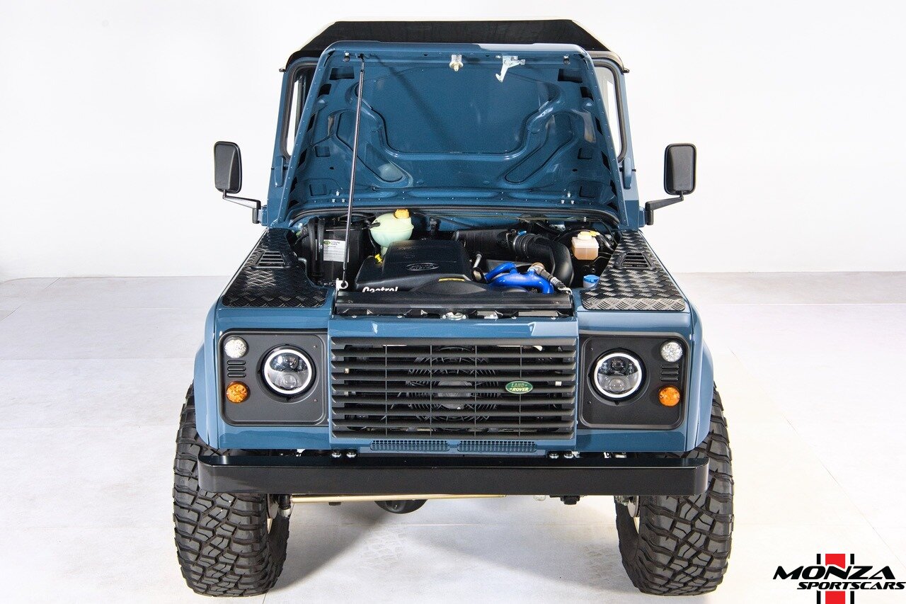 1999 Land Rover Defender 130 - Photo 37 - Houston, TX 77024
