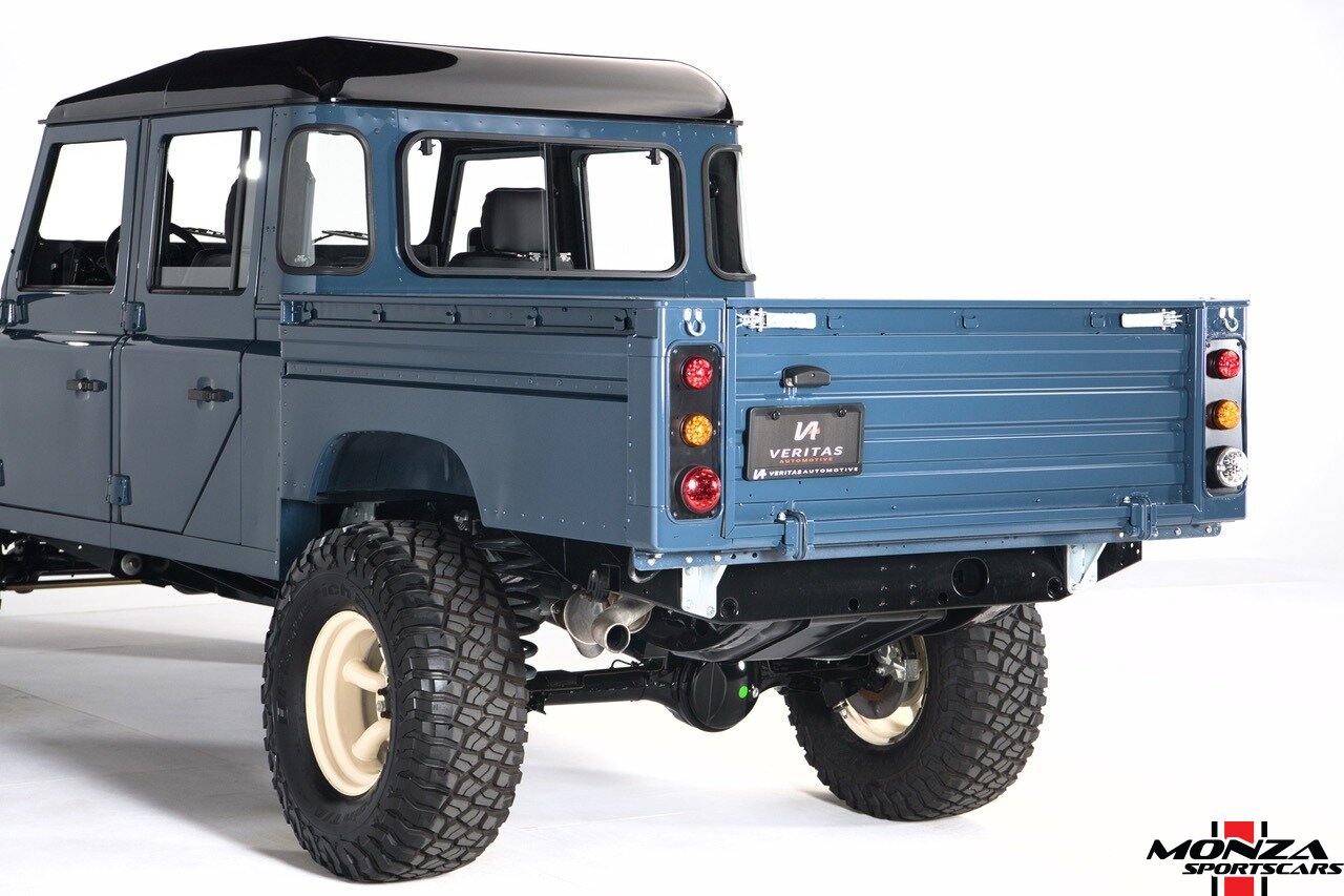 1999 Land Rover Defender 130 - Photo 8 - Houston, TX 77024