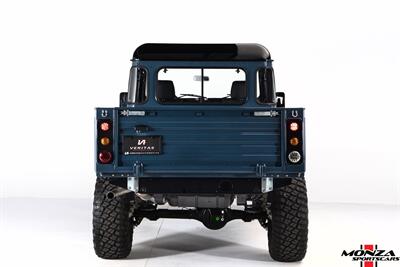1999 Land Rover Defender 130 - Photo 9 - Houston, TX 77024