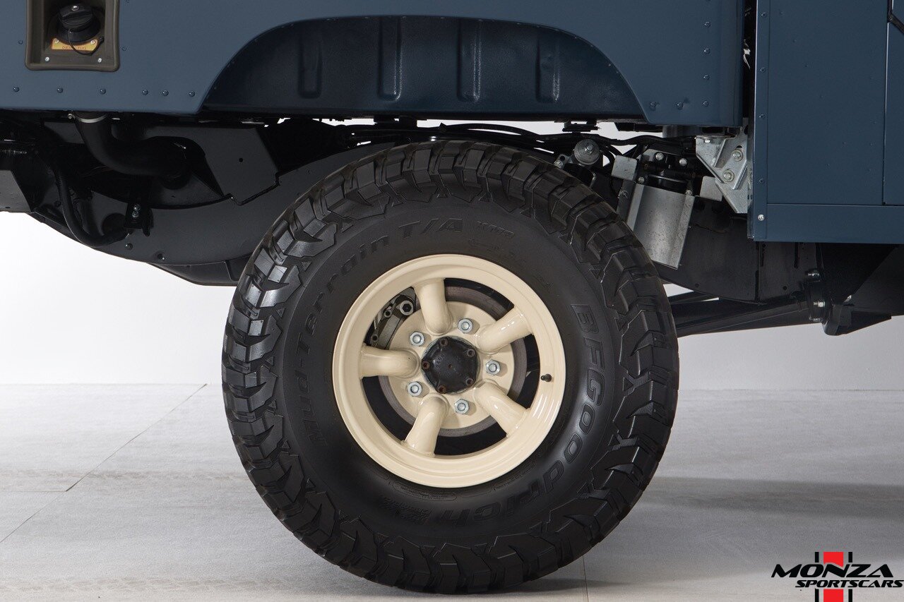 1999 Land Rover Defender 130 - Photo 89 - Houston, TX 77024
